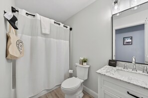 Bathroom - Parkside Downtown Retreat | Walkable (Traverse City)