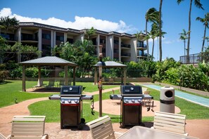 Outdoor dining - New Listing! Oceanfront Island Escape at Hale Ono Loa 207 (Lahaina)