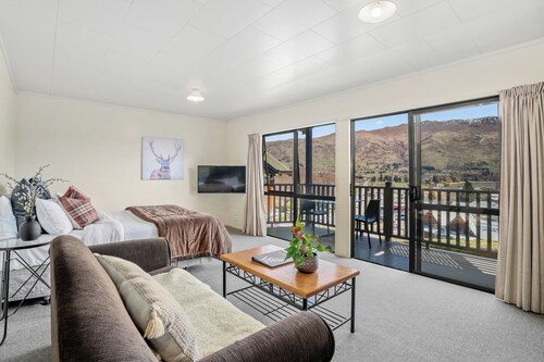 Ride Base Wanaka Apartments