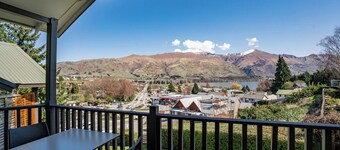 Ride Base Wanaka Apartments