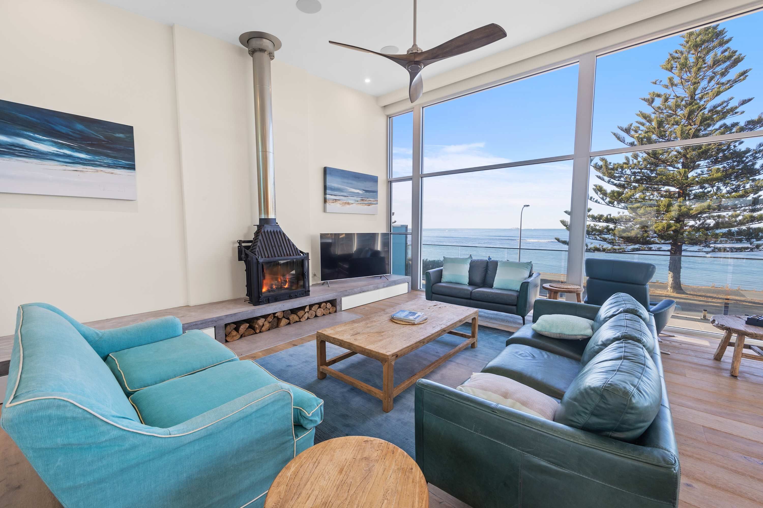 TV, fireplace, offices