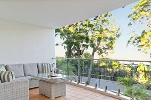 Property grounds - Serene Noosa Hideaway Views, Pool & Walk to Beach (Noosa Region)