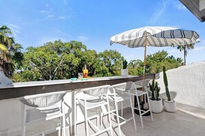 Property grounds - Yarraga Tropical Escape with Pool & Private Rooftop (Noosa Region)