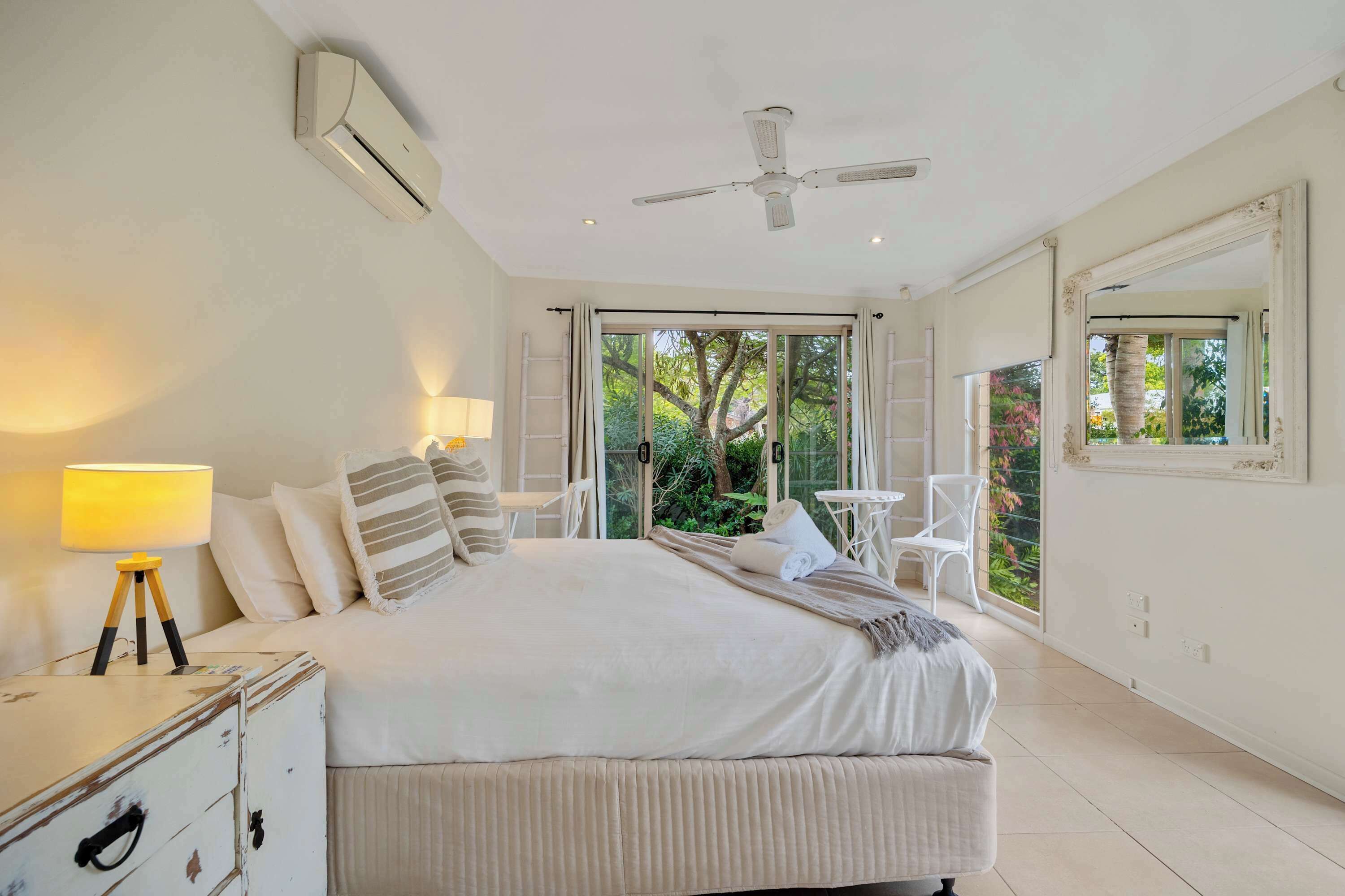 4 Schlafzimmer, Bügeleisen/Bügelbrett, WLAN, Bettwäsche