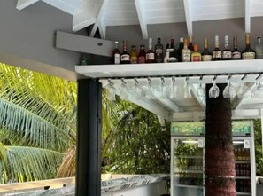 Bar (on property) - Cozy 1-Bdrm Studio in Rodney Bay with AC (Gros Islet)
