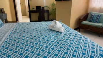 Studio Comfort, pemandangan kolam renang