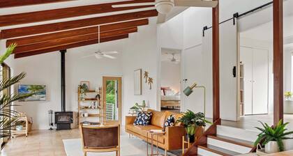 Palms Cottage - Pet-Friendly Eumundi Retreat