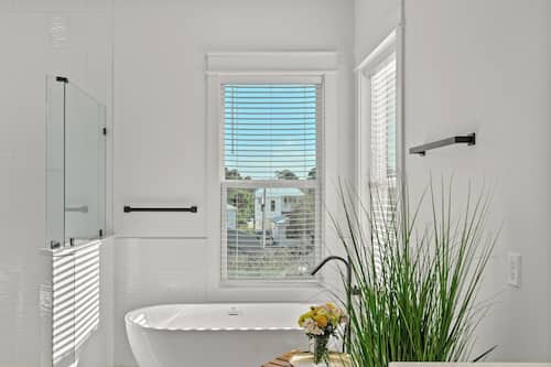 House (Multiple Bedrooms) | Interior