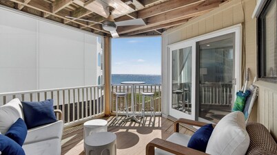 201 G Port O Call by Avantstay Coastal Condo + Ocean View Shared Pool + Short Walk to Beach