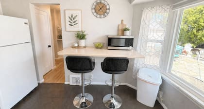 Sugarhouse Retreat - Walk to Shops + Parks - Cozy Home w/ Private Yard