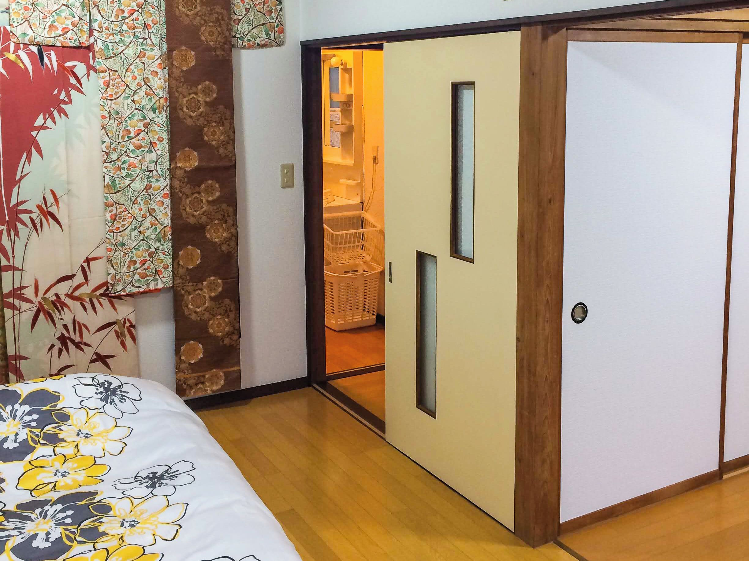 Classic House, 3 Bedrooms, City View | Bathroom | Separate tub and shower, eco-friendly toiletries, hair dryer, slippers