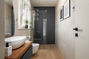 Dusche, Bidet