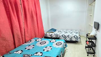Wifi gratis y ropa de cama