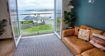Modern 2BR Beach View Home - Sleeps 4