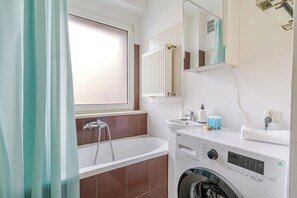 Bathroom - Mastalerza Spacious Apartment (Gliwice)