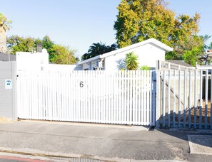 Værelse - 1 soveværelse - handicapvenligt - privat pool | Udendørsområde