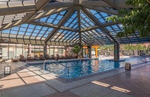 Pool - Luxury 1 bedroom condo with full kitchen,steam shower,firepl.,laundry, internet. (Park City)