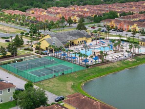 Sports court - 5 bed 5 bath Sleeps 10 Paradise Palm Resort 10 minutes to Disney Allows Pets (Kissimmee)