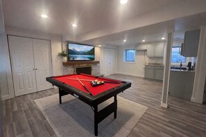 Spielezimmer