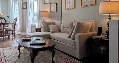 Cozy 1-bedroom apartment with AC in Cobleskill