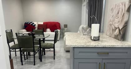 Cozy 2-bedroom apartment in Pompano Beach