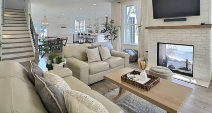 Serene 5BR Farmhouse Retreat Shoreline