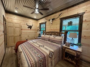 4 bedrooms, WiFi, bed sheets