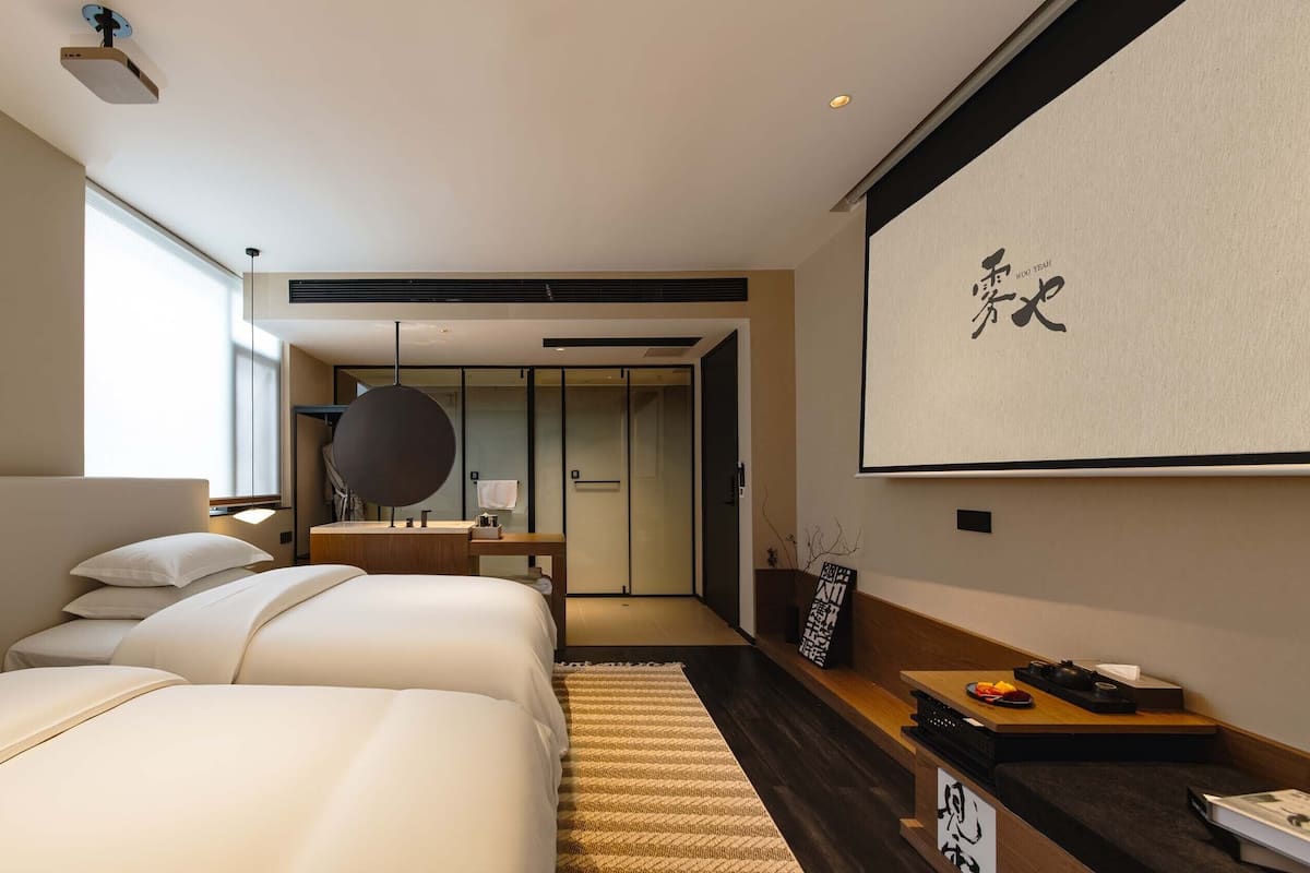 Standard Twin Room, Hill View