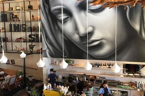 Bar (en la propiedad)