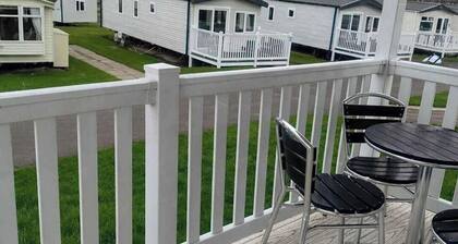 Tranquil Caravan Retreat in Ayrshire