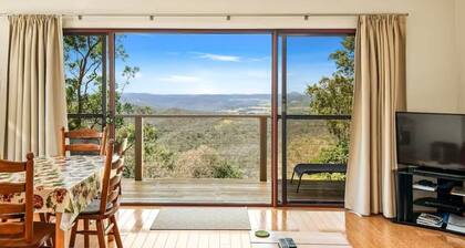 Applegum Spa Chalet at ecoRidge Hideaway Retreat