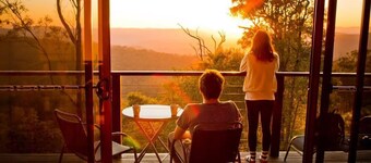 Mountain View Chalet | Fireplace | Secluded Bush