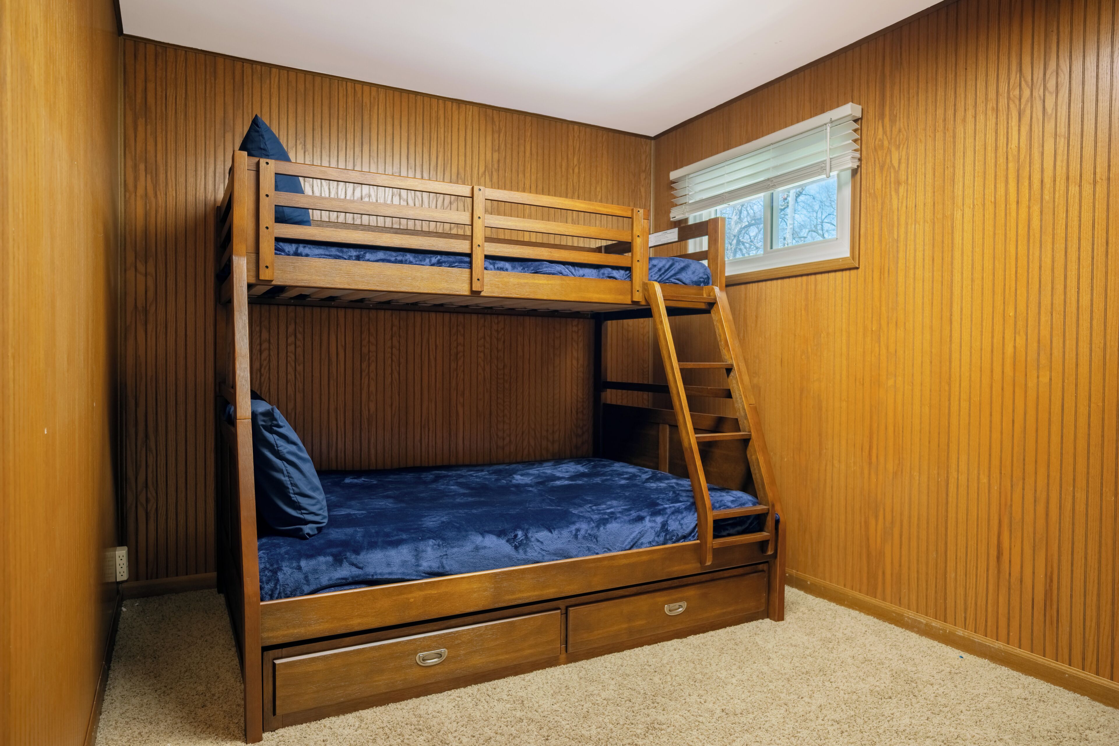 4 bedrooms, free WiFi, bed sheets