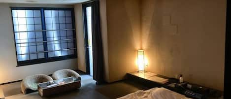 Habitación doble Deluxe | Escritorio y wifi gratis