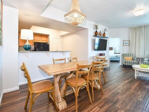 Dining - The Palms of Destin 21215 (Destin)