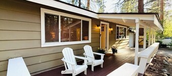 Bijou Tahoe Cabin - Walk to Lake, Near Casinos!
