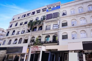 Exterior - Fabhotel Blue Light (Mumbai)