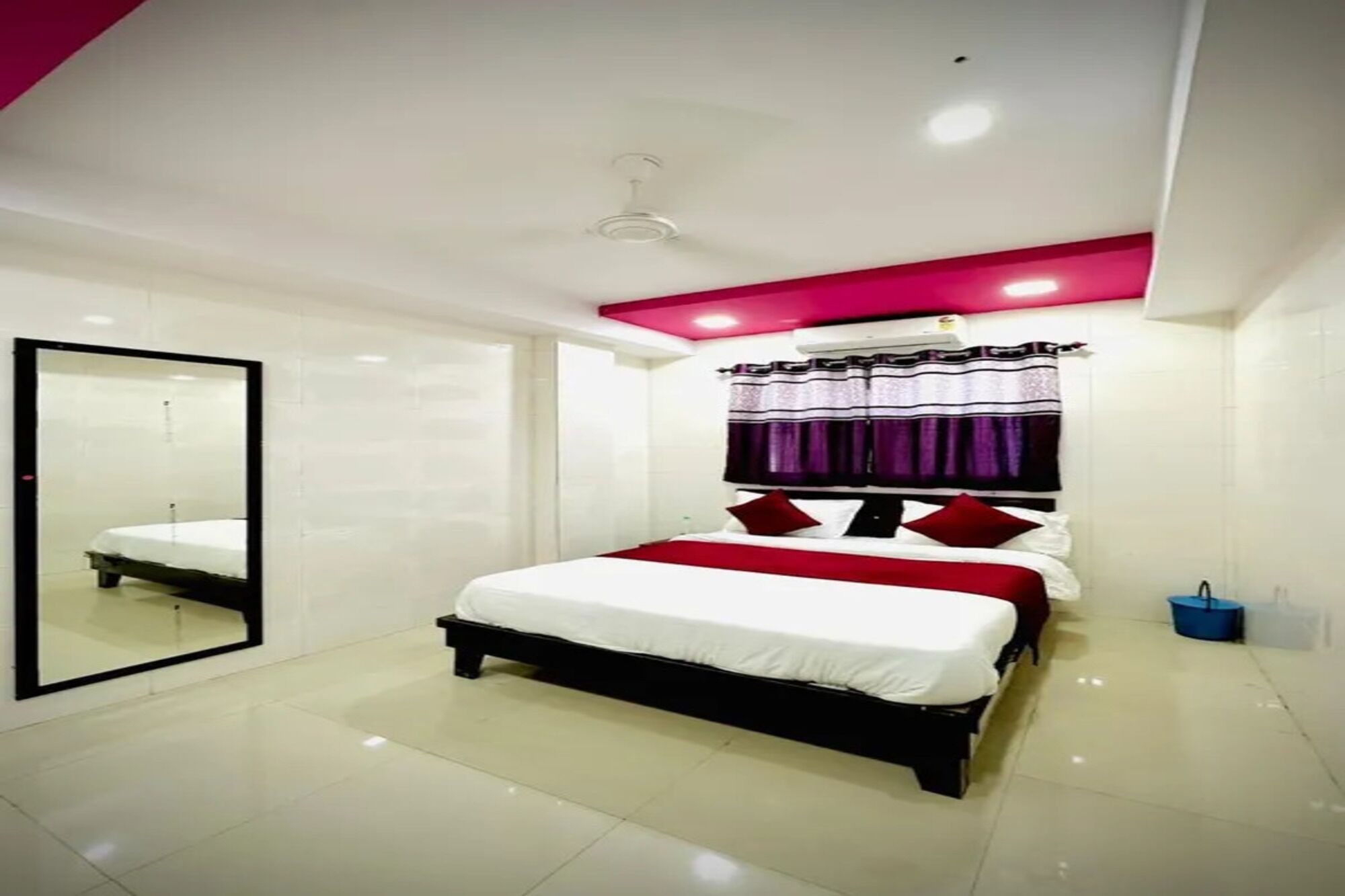 Habitación Deluxe | Sábanas de algodón egipcio y ropa de cama de alta calidad 