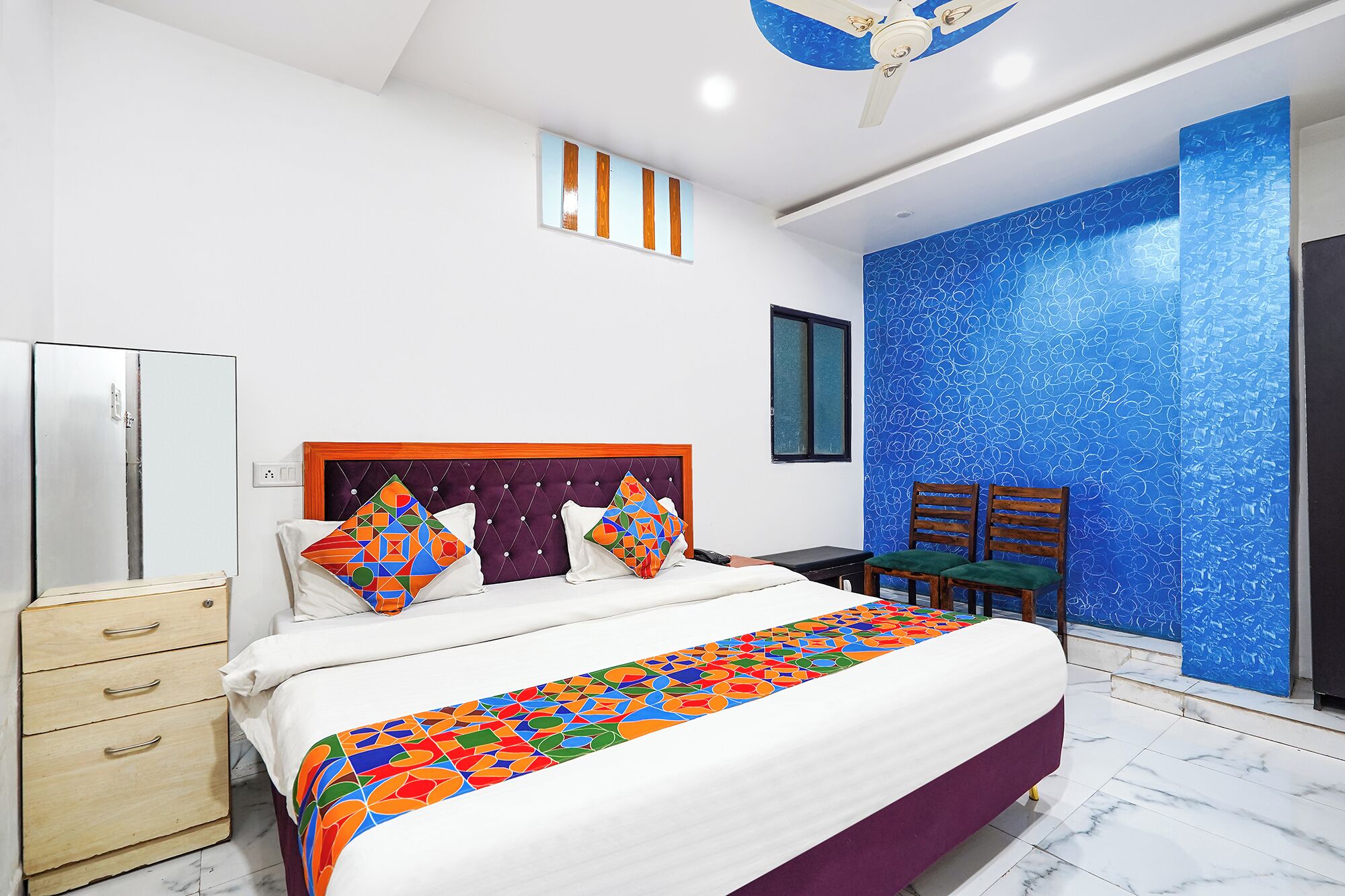 Luxury Suite | Egyptian cotton sheets, premium bedding, in-room safe, free WiFi