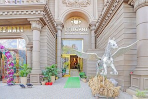 EntrĂ©e de lâhĂ©bergement