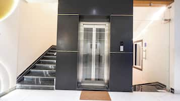 Elevator