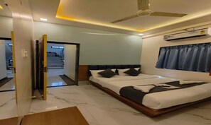 Room - Fabhotel Sunrise Comforts (Pune)