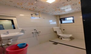 Bathroom - Fabhotel Sunrise Comforts (Pune)