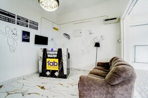 Reception - Fabhotel Redmoon Residency Elite (Chennai)