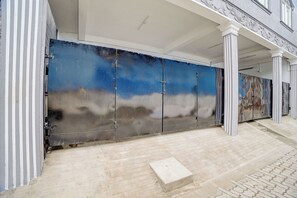 Entrée de l’hébergement