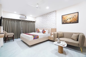 Habitación Deluxe | Sábanas de algodón egipcio, ropa de cama de alta calidad, caja fuerte