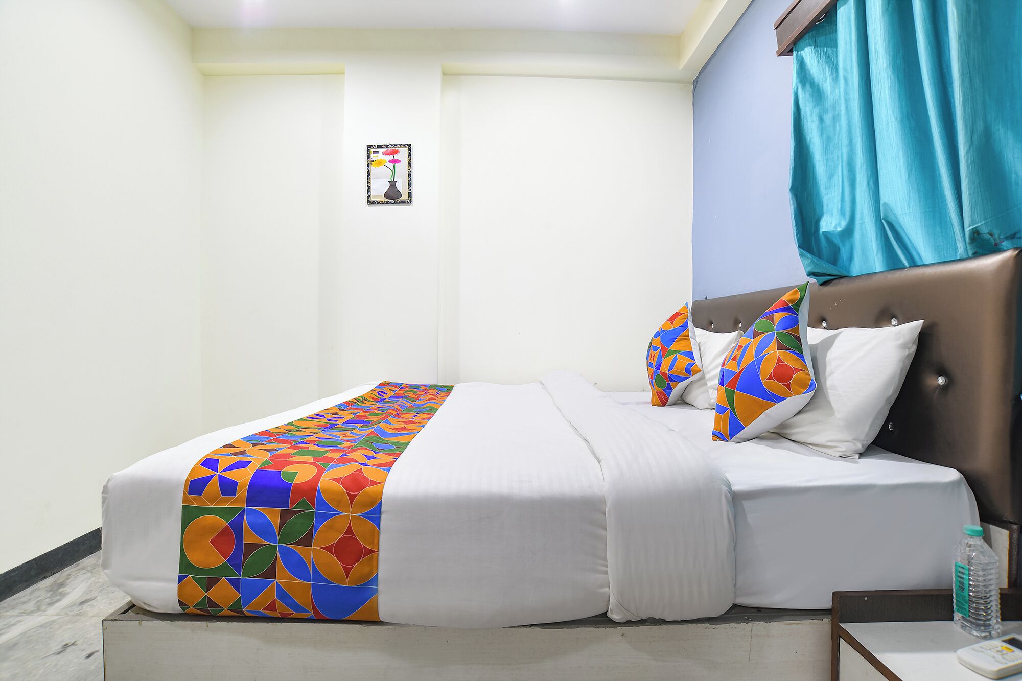 Egyptian cotton sheets, premium bedding, in-room safe, free WiFi