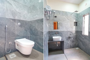 Douche, douche cascade, articles de toilette (gratuits)