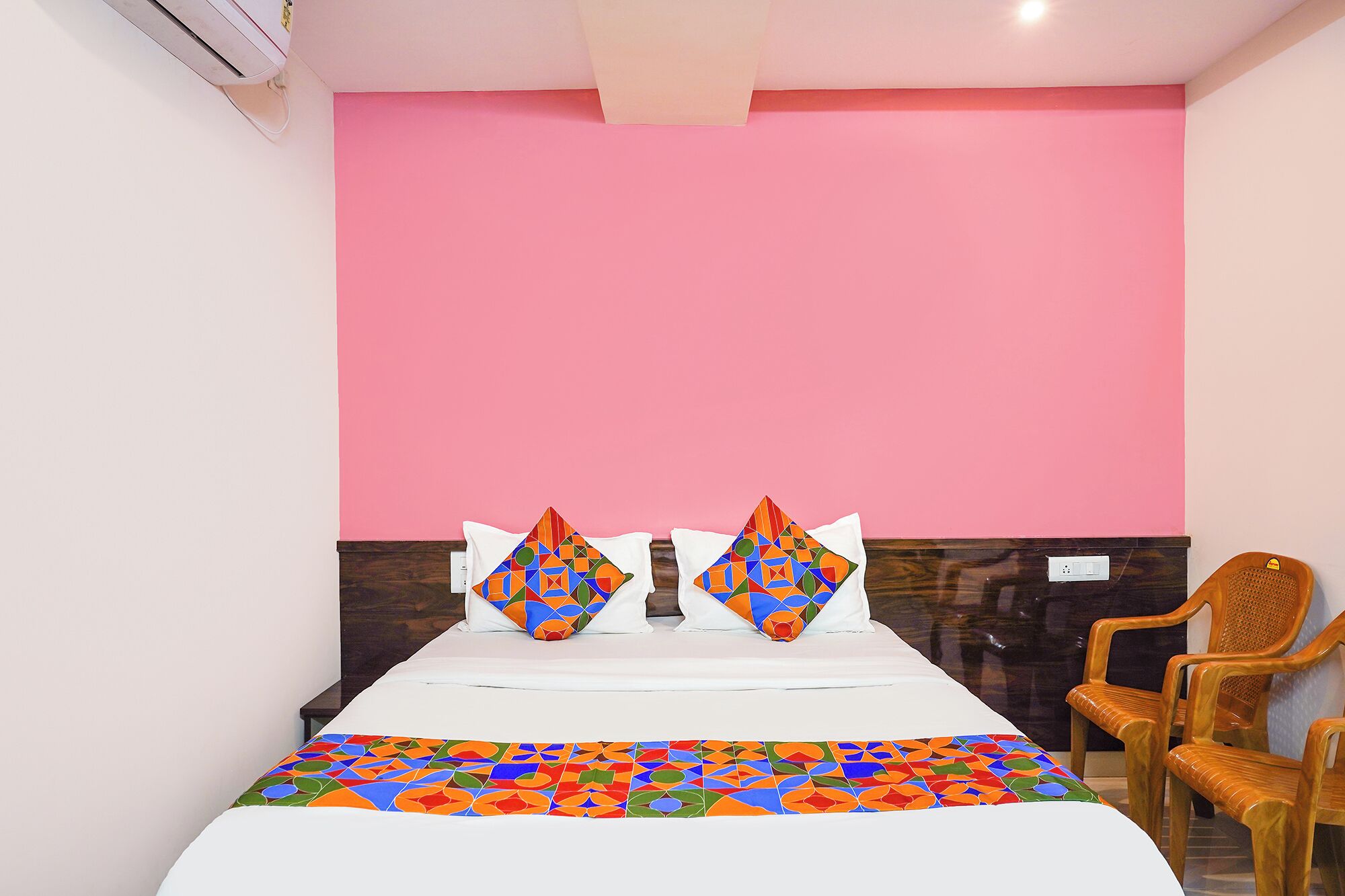 Deluxe Room | Egyptian cotton sheets, premium bedding, in-room safe, free WiFi