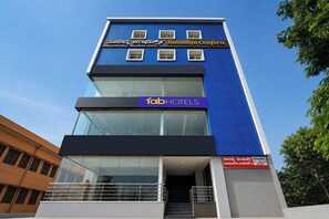 Front of property - Fabhotel Saanidhya Comforts (Kunigal)